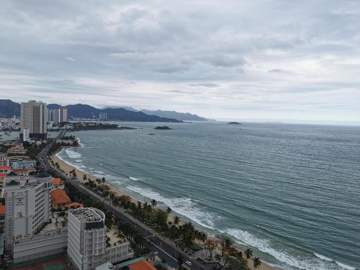 Gold Coast Luxury Apartment Нячанг Экстерьер фото