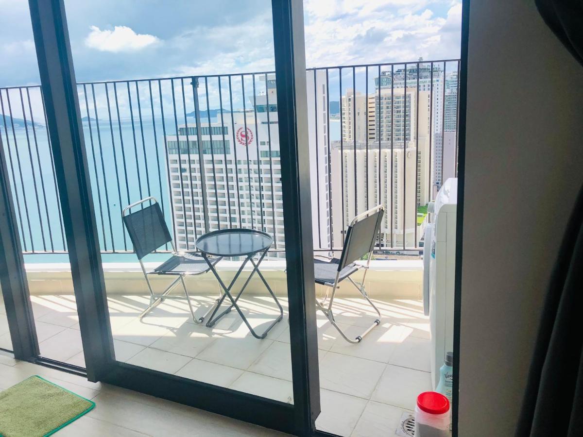 Gold Coast Luxury Apartment Нячанг Экстерьер фото