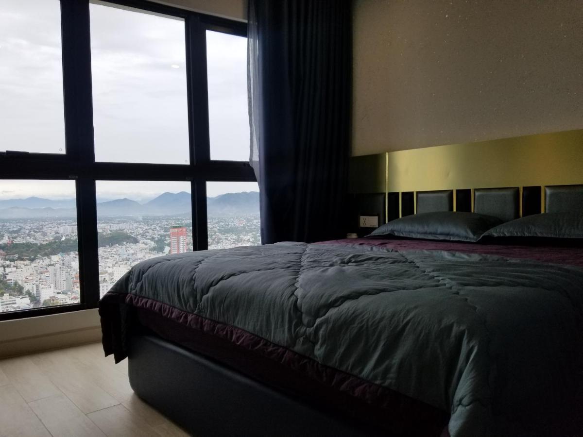 Gold Coast Luxury Apartment Нячанг Экстерьер фото